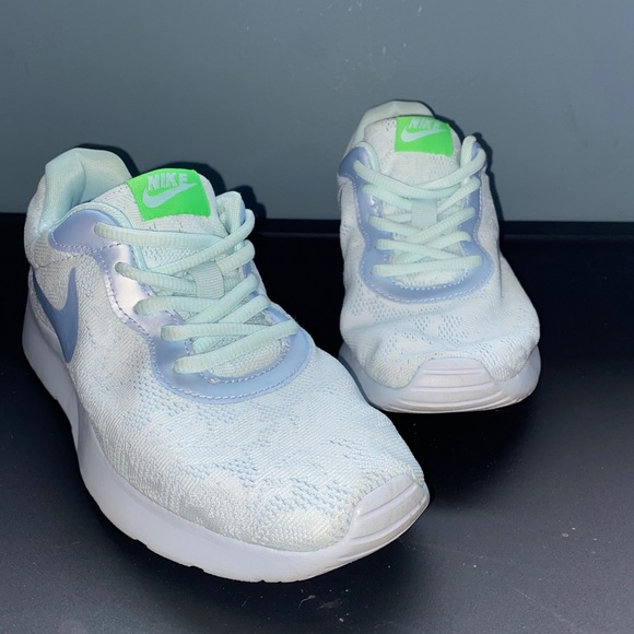 Blue Lace Nike